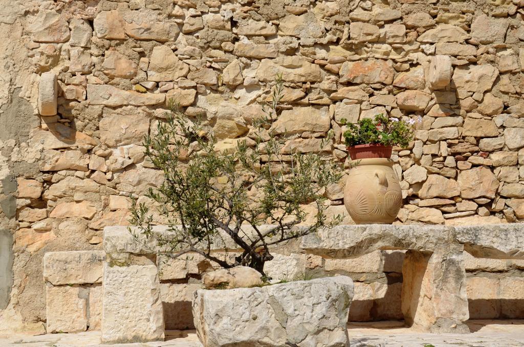 Casina Di Grotta Di Ferro Guest House Santa Croce Camerina Luaran gambar