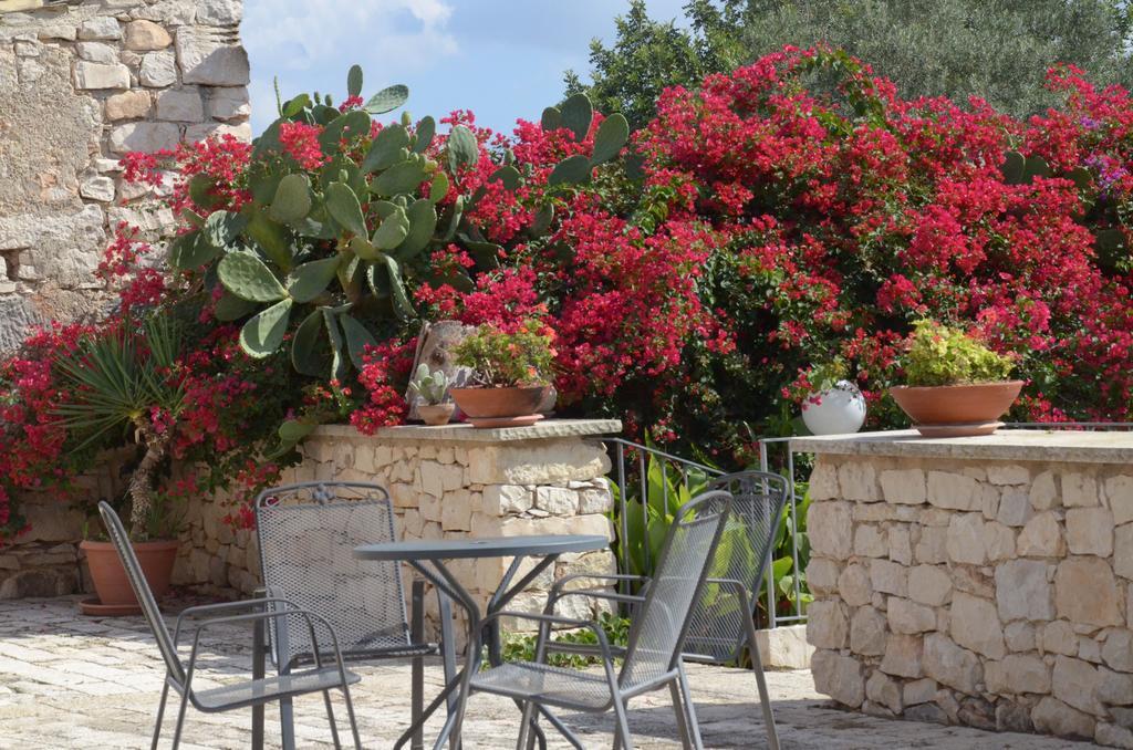 Casina Di Grotta Di Ferro Guest House Santa Croce Camerina Luaran gambar