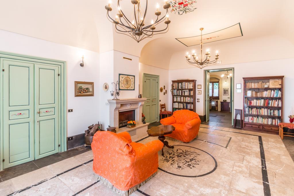 Casina Di Grotta Di Ferro Guest House Santa Croce Camerina Luaran gambar