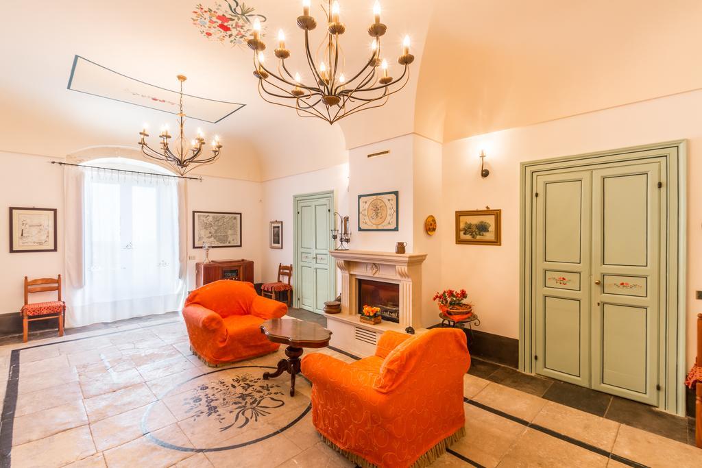 Casina Di Grotta Di Ferro Guest House Santa Croce Camerina Luaran gambar