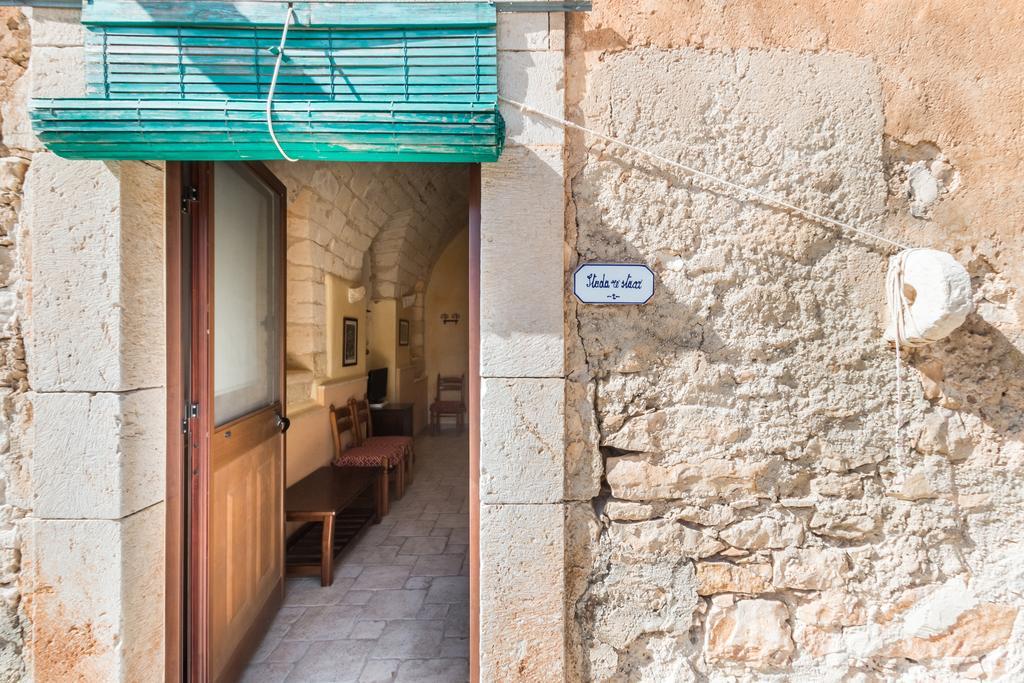 Casina Di Grotta Di Ferro Guest House Santa Croce Camerina Luaran gambar